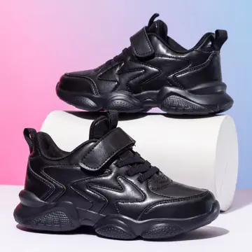 All black youth hot sale tennis shoes