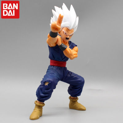 Superhero Squatting Pose White God Sun Gohan Freedom Action Figures เครื่องประดับอะนิเมะรวบรวมของเล่นวันหยุด Gift