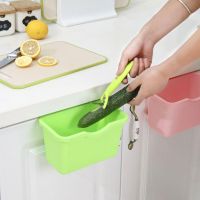 【YF】 Kitchen Cabinet Door Plastic Basket Hanging Trash Can Waste Bin Garbage Box Desktop Storage Holder