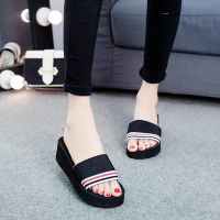 the summer of 2023 new slippers female striped one word procrastinates sponge thick peep-toe beach shoes wholesale