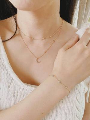 Gails NFK072 Crescent Necklace สร้อยคอพระจันทร์เสริมโชค