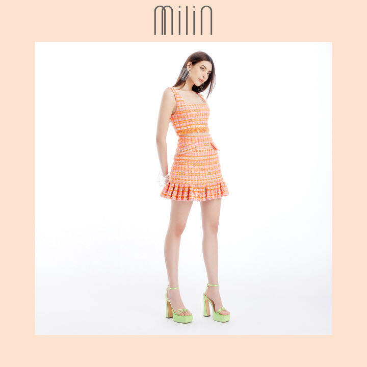 milin-fitted-silhouette-high-waist-ruffle-tweed-mini-skirt-กระโปรงสั้นเอวสูงทรงเข้ารูปผ้าทวีดแต่งระบาย-41-ginger-skirt