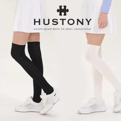 ถุงเท้าครีมกันแดดของกอล์ฟแท้ Hustony เกาหลีใต้สีดำและสีขาวตรงกับถุงน่องไร้ตะเข็บของผู้หญิงป้องกันการเสียดสี
