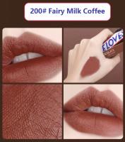 กลอสเนื้อแมท SHE LOVES 2ml. เบอร์ 200 สีแดงอมน้ำตาล เนื้อแมทเนียนสวย ไม่เป็นคราบติดทนนาน สีสวยมากๆ สายฝ.สุดๆ อินๆเท่ๆ