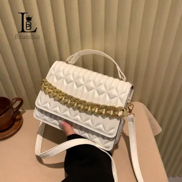 LV chain fashion small square bag