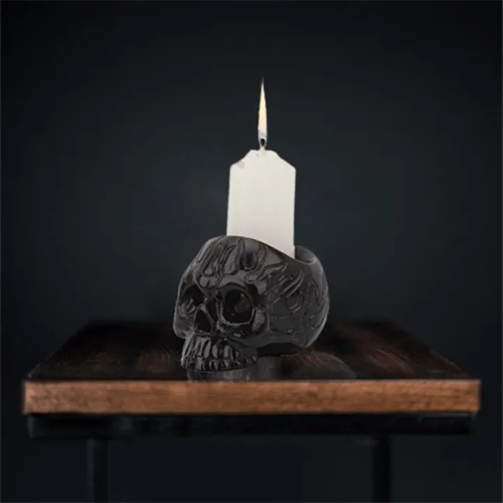 Creative Skull Black Candlestick Halloween Decoration Candle Stand Resin Candle Holder Halloween
