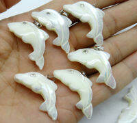 natural Parelmoer Shell carving dolphin zoutwater parelmoer pendant for diy Jewelry making Pendant necklace Accessories24pcs