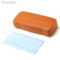 Wood Grain Glasses Box Presbyopic Glasses Flat Glasses Myopia Glasses Case Eyeglass Box Glasses Storage Box Give Mirror Cloth