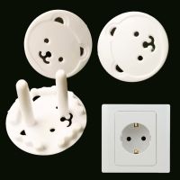 ❒▬► 50PCS Baby Safety Child Electric Socket Outlet Plug Protection Security 2-Phase Safe Lock Cover Kids Sockets Cover Plugs