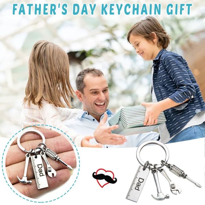 กระเป๋าแฟชัน-ผญ-ตัวอักษรสำหรับพ่อ-พวงกุญแจตัวอักษรพ่อ-วันพ่อของ-ค้อนส์-พวงกุญแจไขควงประแจค้อน-พ่อพ่อพ่อ-ของขวัญวันพ่อ