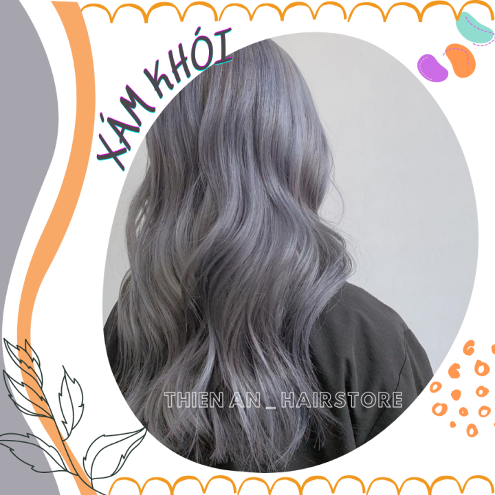 Thuốc nhuộm tóc màu xám khói không chỉ là một màu sắc tóc tuyệt vời cho những người muốn thể hiện phong cách ngầu lạnh và đầy cá tính; nó cũng là một lựa chọn tuyệt vời để che giấu những vùng tóc bạc xuất hiện. Hãy xem hình ảnh liên quan đến thuốc nhuộm tóc màu xám khói để cảm nhận sự khác biệt.