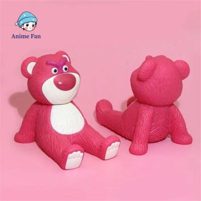 แฟนๆอนิเมะ Lotso ที่จับโทรศัพท์มือถือหมีสตรอเบอร์รี่ตุ๊กตาขยับแขนขาได้การ์ตูนหมี Lotso อุปกรณ์ตกแต่งเดสก์ท็อป