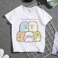 เสื้อยืดเด็กสีขาวพิมพ์ลายอะนิเมะ Sumikko เสื้อเด็กการ์ตูนญี่ปุ่นการ์ตูน Sumikkogurashi เสื้อฤดูLanbo clothingเด็กเล็ก