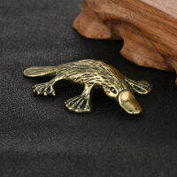 [Auto Stuffs] Solid brass Animal Platypus Figurine ชาขนาดเล็กงานฝีมือสัตว์เลี้ยงเครื่องประดับเดสก์ท็อป