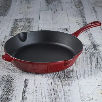 Cuisinart Chef'S Classic Enameled Cast Iron 5.5 Qt. Oval Covered  Casserole-Cardinal Red 