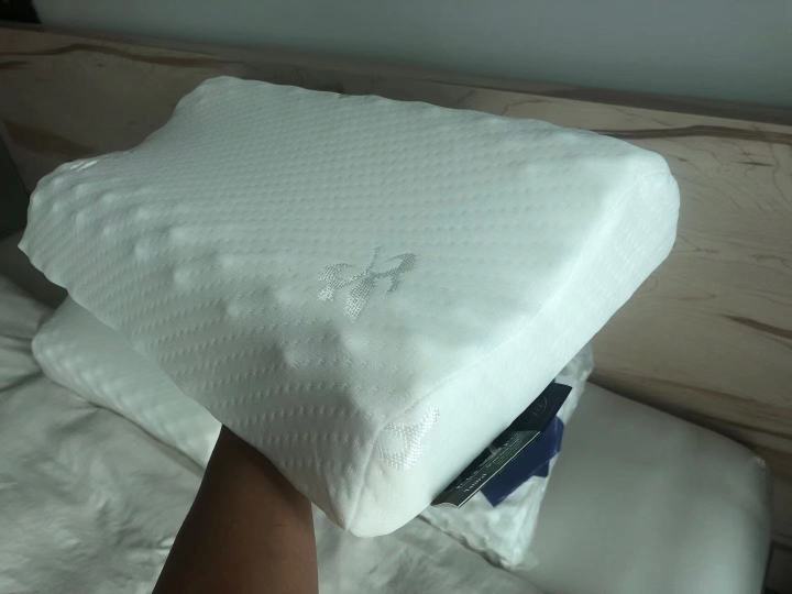 hilton-หมอนหนุนเพื่อสุขภาพ-หมอนยางพารา-โรงแรม-5-ดาว-มี-2-ระดับ-แถมกล่อง-orthopedic-latex-memory-foam-massage-pillow-neck-support-health-pillow
