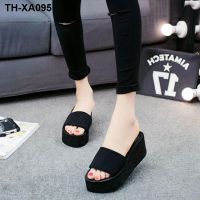 ™℡ Slope heel slippers womens outerwear summer black thick-soled new one-word seaside beach sandals fashion high-heeled