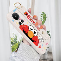 เคสม็อบขนาดเล็กสำหรับ OPPO Reno10 Pro 5G พร้อมสายรัดข้อมือน่ารัก Sesame Street ELMO เคสโทรศัพท์ขอบสี่เหลี่ยมของเหลวปลอกซิลิโคนคลุมทั้งหมดกล้องเคสป้องกันการกระแทก