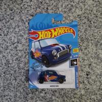 Hotwheels Morris Mini สีน้ำเงิน