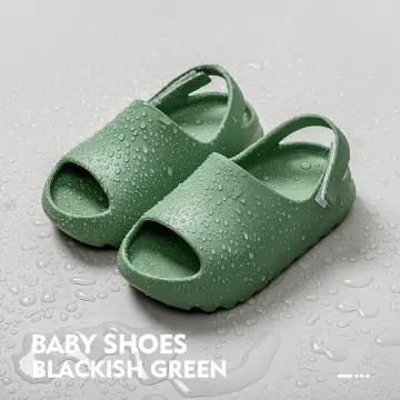 Baby best sale yeezy sandals