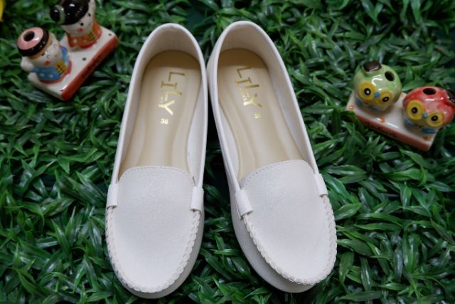 lily-shoes-รองเท้าคัทชู-แบบหน้าเรียบ-ไซส์-36-40