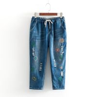 【มีไซส์ใหญ่ ]Plus size M-3XL Women Jeans Fashion Denim Pants Cute Embroidered Cropped Trousers