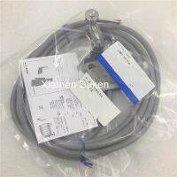 Free Shipping Waterproof Travel Switch D4C-3220 Limit Switch With Three Meter Wire, One Open And One Close