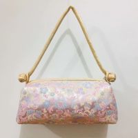 Hot selling Chinese style cheongsam bag button hand silk handbag.