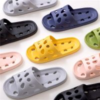 2023 Summer Women Slippers Bath Leaky Platform Non-Slip Home Hole Flip Flops Beach Sandals Ladies Leaky Slides Indoor Outdoor