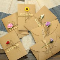 Retro Kraft Paper Hand Dried Flowers Greeting Cards Creative DIY Greeting Cards Holiday Business Universal Envelopes Greeting Cards