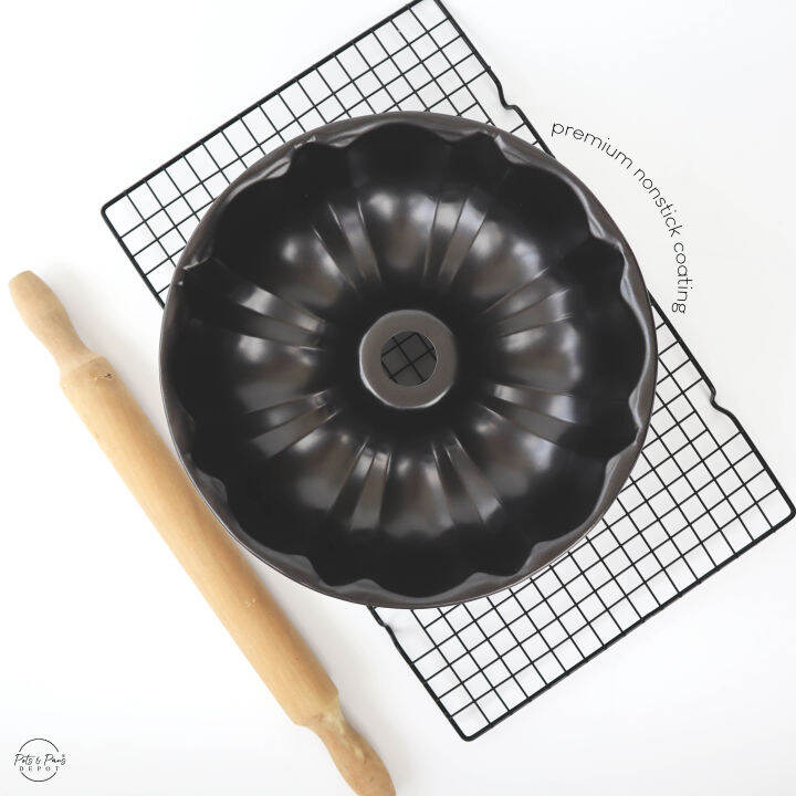 Nonstick Tube Cake Pan/ Bundt Cake Pan | Lazada PH