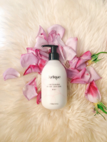 Jurlique Softening Body Lotion Rose 300mLให้ความชุ่มชื้นปกป้องและบำรุงผิว อุดมไปด้วยพฤกษศาสตร์อินทรีย์บริสุทธิ์