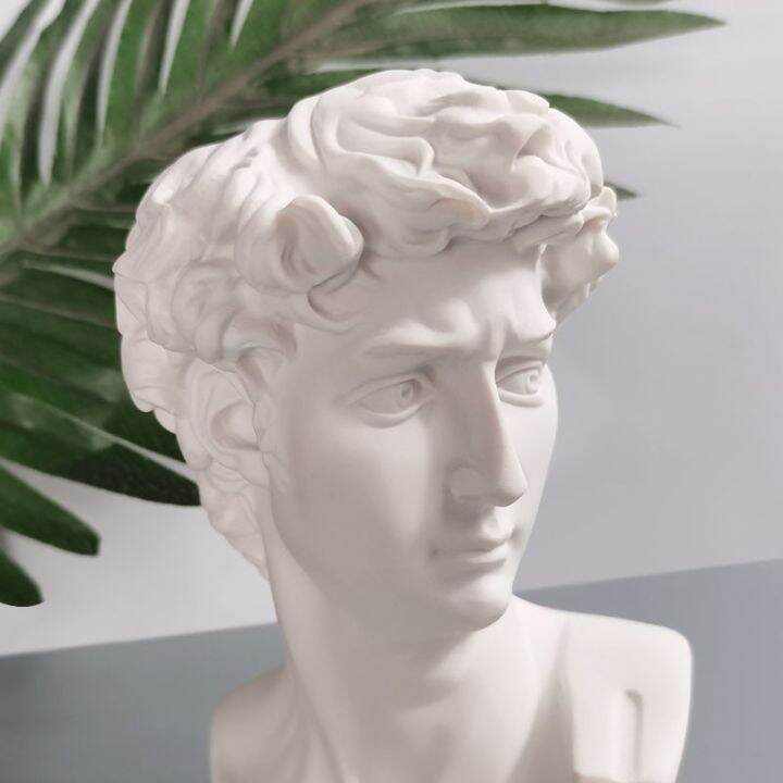 Nordic statue of David vase makeup brush storage decoration desktop