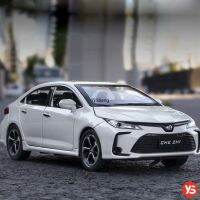 โมเดลรถยนต์ Toyota Corolla Diecast สเกล 1:32 พร้อมไฟ เสียง เปิดได้ 6 ประตู