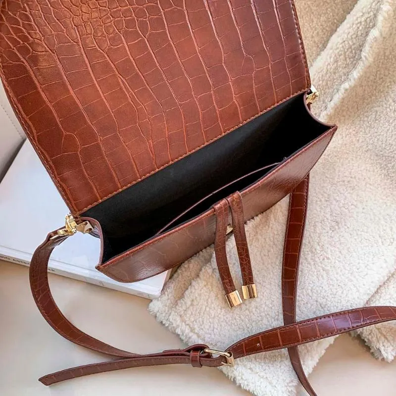 Luxury Fashion Women Designer 2021 Crossbody Bag Crocodile Semicircle  Saddle Bags Soft Leather Shoulder Bags For Ladies Handbags – Uliza Mall