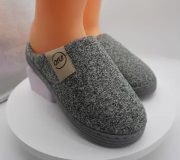 Thick cushion online slippers