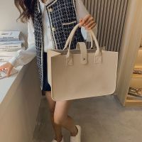 【CW】 Felt Tote Handbag Shopping