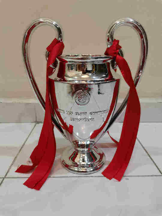 31cm Ready Stock Malaysia Ucl Uefa Champions League Trophy European Football Lazada 7702