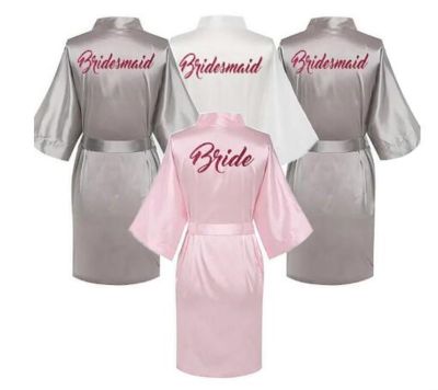 {Xiaoli clothing} Bride Bridesmaid Red Letters Robes Bride Robes Pajamas Bathrobe Nightgown Women 39; S Satin Wedding Kimono Sleepwear Get Ready Robes