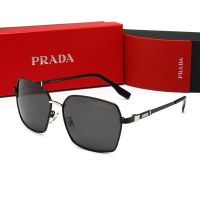 Prada แว่นกันแดดโพลาไรซ์เคลือบสีฟ้าภายในลำแสงเดียวแฟชั่นโลหะขับรถ