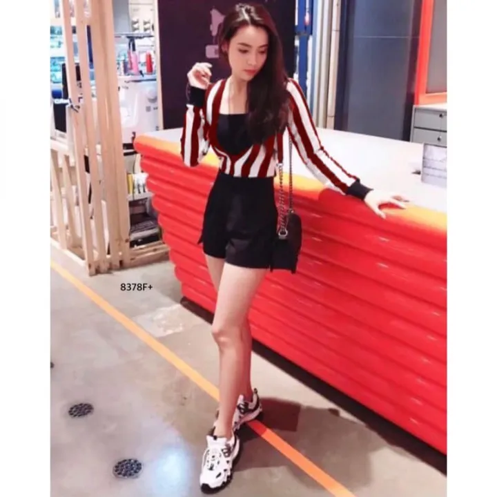 Garden Clothes ชุดจัมพ์สูท จั้มสูทริ้วแขนยาว + เกาะอก สีแดง Lazada.co.th