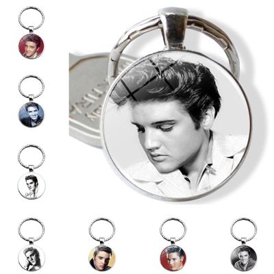 【VV】 Elvis Presley Photo Glass Keychain Pendant Fashion Jewelry Accessories  Metal Rings Keyholder
