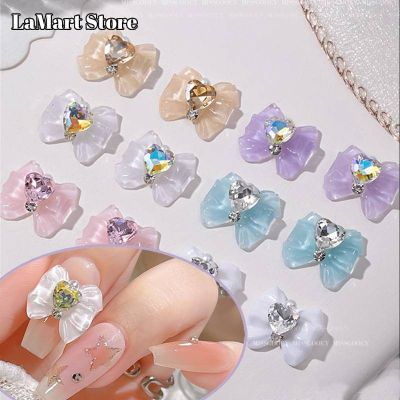 LaMart Store👏🏻【เล็บ 3D 】2022ใหม่โบเพชรใหญ่ โบแต่งเล็บ โบจิวเวอรี่✨ Bow Ircon Jewelry Rhinestones DIY Nail Art🎀 เครื่องประดับตกแต่งเล็บ