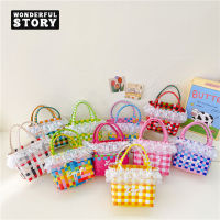 【พร้อมส่ง】wonderful story กระเป๋าสาวน้อย สาวน่ารัก กระเป๋าสะพายลูกไม้ กระเป๋าสาน อินเทรนด์สุดๆ