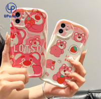 เคส UPaitou ใช้ได้กับ iPhone 14 13 12 11 Pro Max X XR Xs Max 8 7 6S Plus SE 2020 Lucky Strawberry Bear Pink หยักเคสโทรศัพท์ปิดขอบนิ่ม TPU ฝาครอบป้องกัน