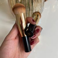 แปรงรองพื้น Chanel Foundation Brush