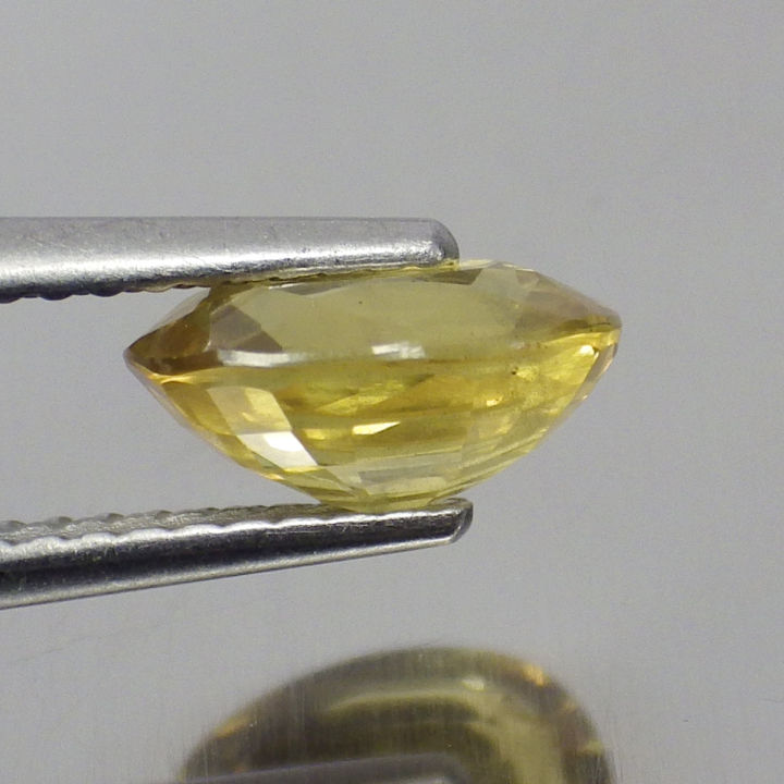 พลอย-แซฟไฟร์-บุษราคัม-ธรรมชาติ-แท้-natural-sapphire-2-07-กะรัต