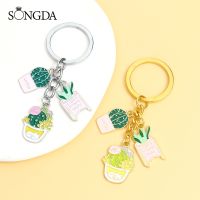 Enamel Keychain Cactus Cartoon Potted Chains Souvenir Gifts Men Jewelry