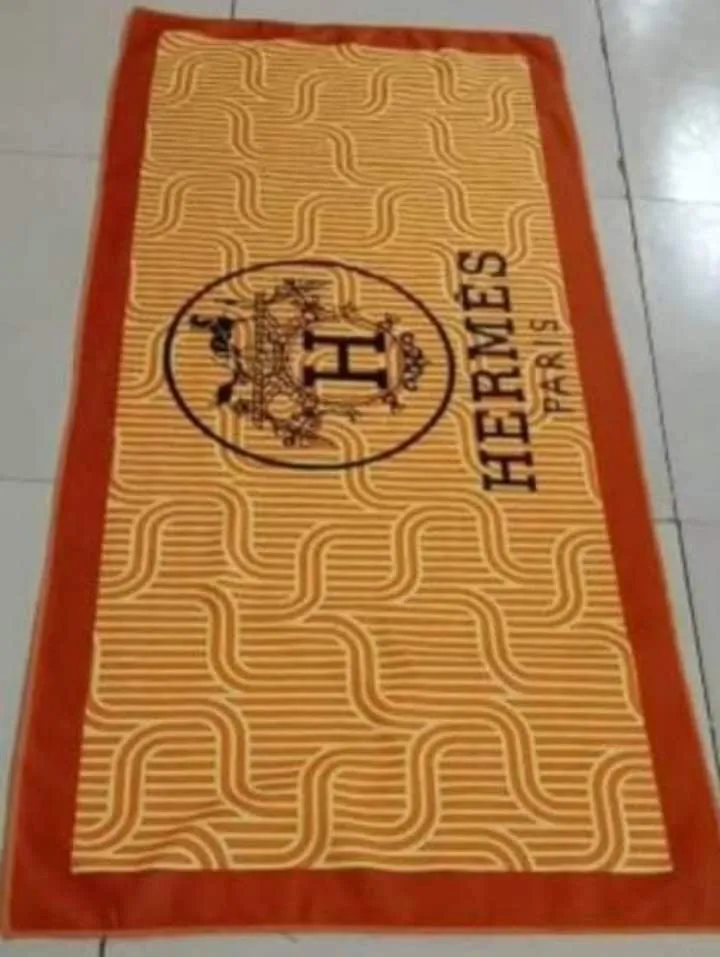 Hermes Yayamanin Bath Towel