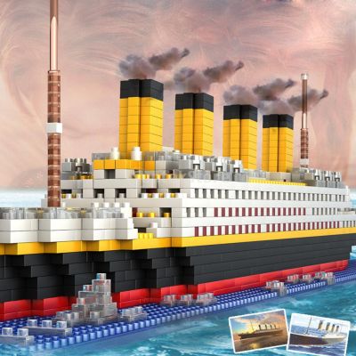 ของเล่นบล็อกก่อสร้าง Titanic 1860 ชิ้น